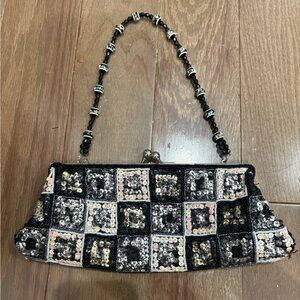 Vintage black beaded kisslock shoulder bag